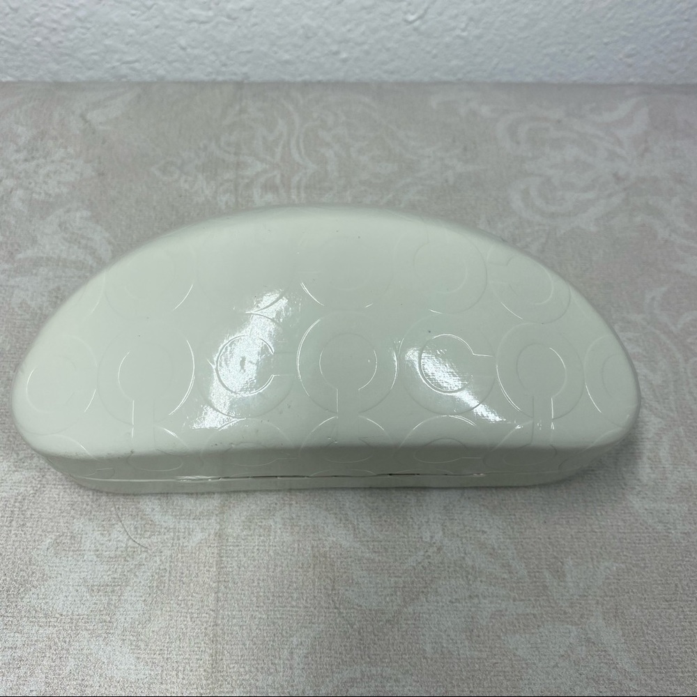 Coach Eye Glass Case for Sunglasses white signature C’s